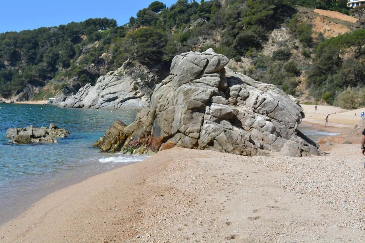 Apartamento Cala LLevadó 2 piscina 5 calas privadas Tossa de Mar
